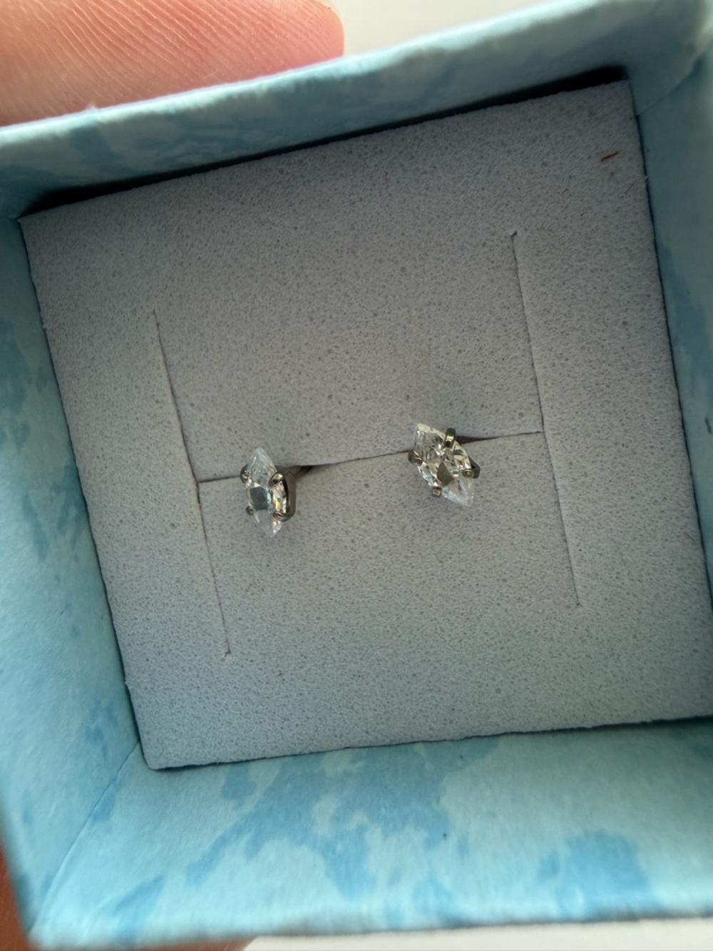 Implant Grade Titanium White Cz Marquise Gem, Threadless Flat Back Earrings